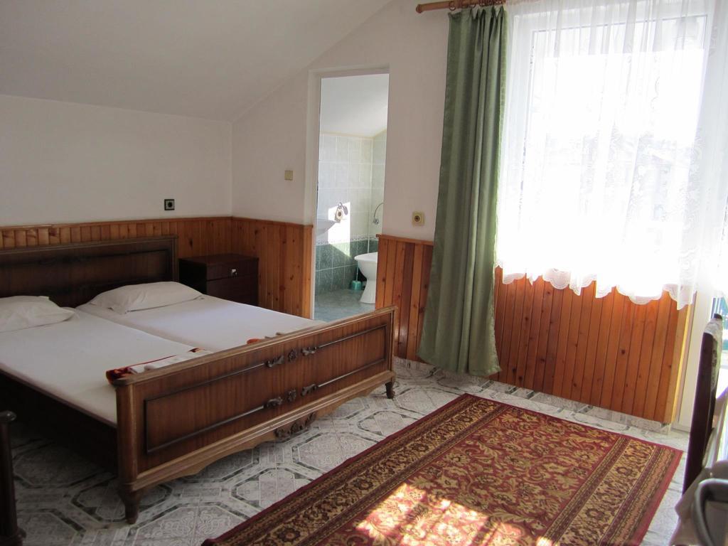 Central Guesthouse Nesebar Ngoại thất bức ảnh